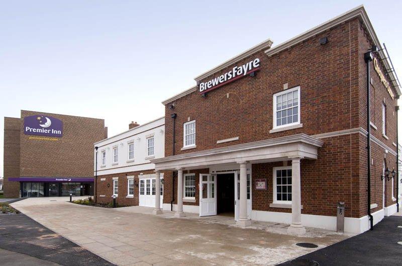 Premier Inn London Dagenham Exterior foto